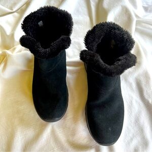 Women's Skechers On-The-Go Joy Ankle Boot - Size 8